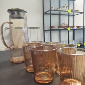 servizio di bicchieri da 6 con caraffa ambra