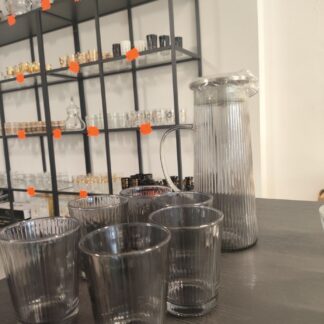 servizio di bicchieri da 6 con caraffa fumè